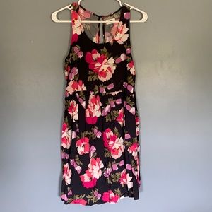 Floral old navy medium midi dress